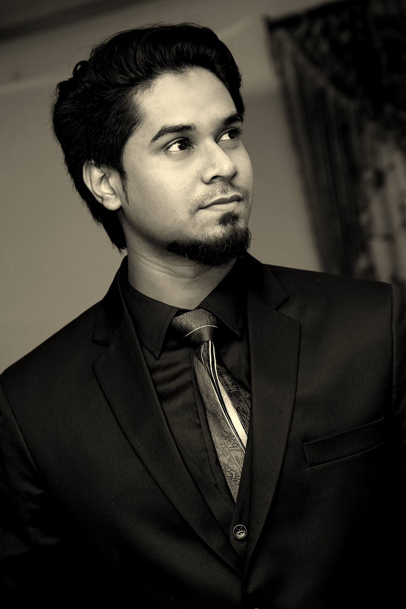 Mushfiqul Hassan Content Writer